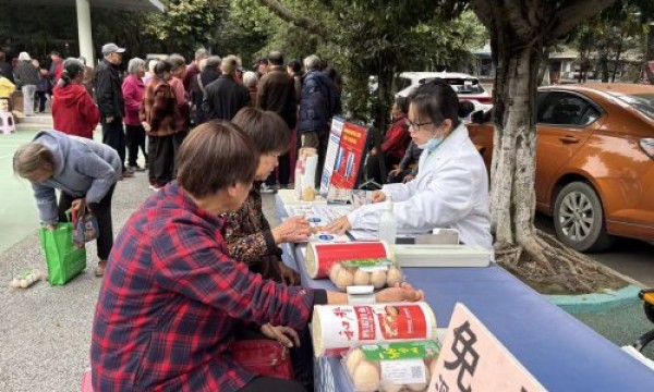 “敬老暖重阳·睦邻一家亲”天兴社区重阳主题活动
